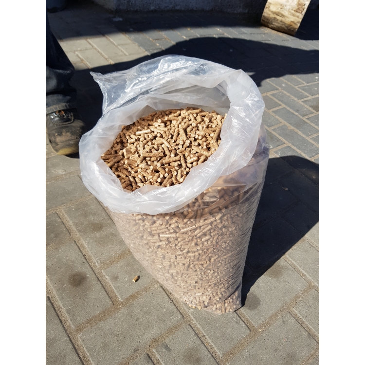 Pellet Eco plus sosnowy worki po 15 kg